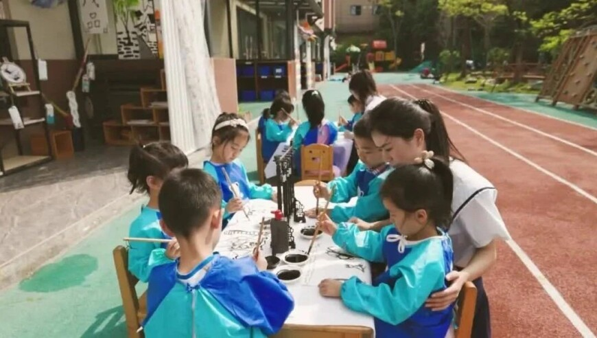 英伟达跌超8%,2025年香港港六开奖记录,精准解释落实及其象征意义_网红版V4.34